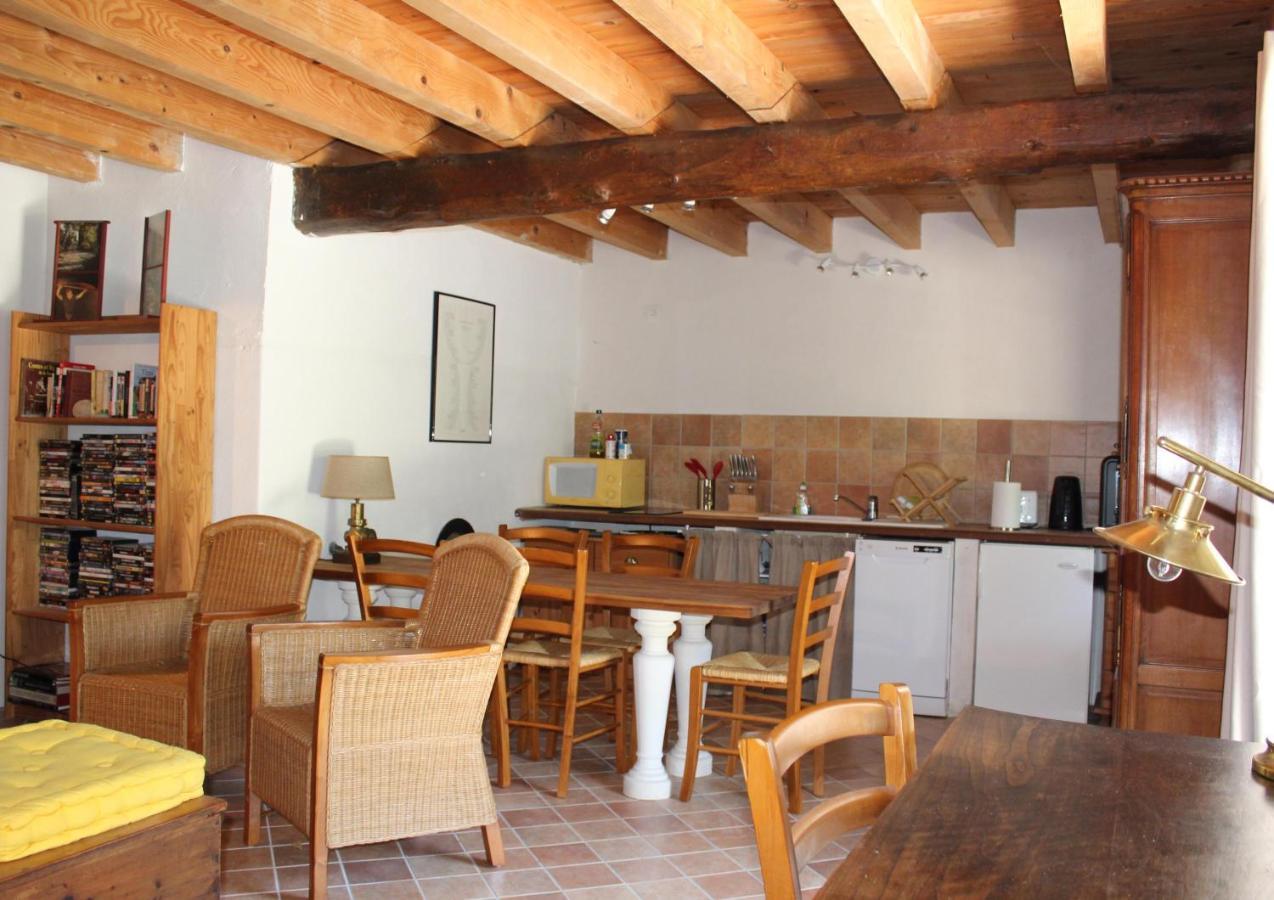 Le Petit Chai Niche Sous La Cite, Carcassonne Luaran gambar
