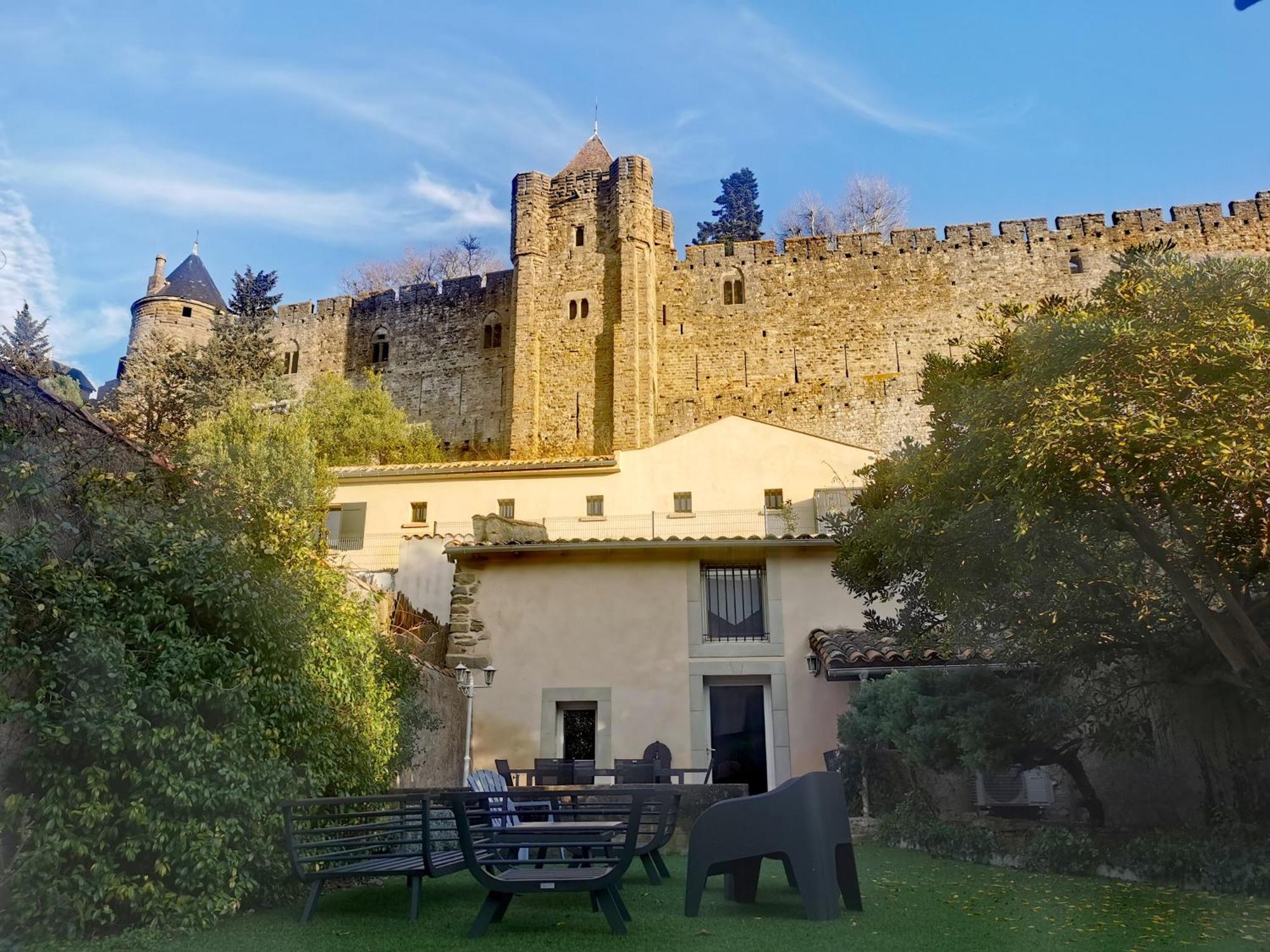 Le Petit Chai Niche Sous La Cite, Carcassonne Luaran gambar